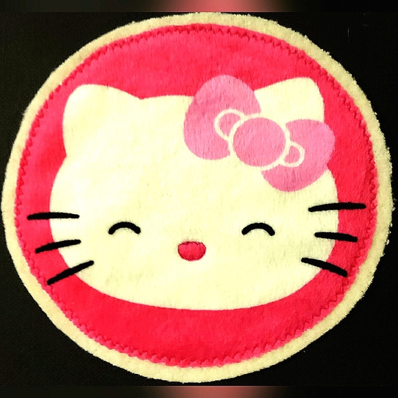 NEW Lot of 2 Hello Kitty Patches/Emblems/Appliqués! 7"x4", 5.25" Sew-On, Iron-On - Picture 2 of 11